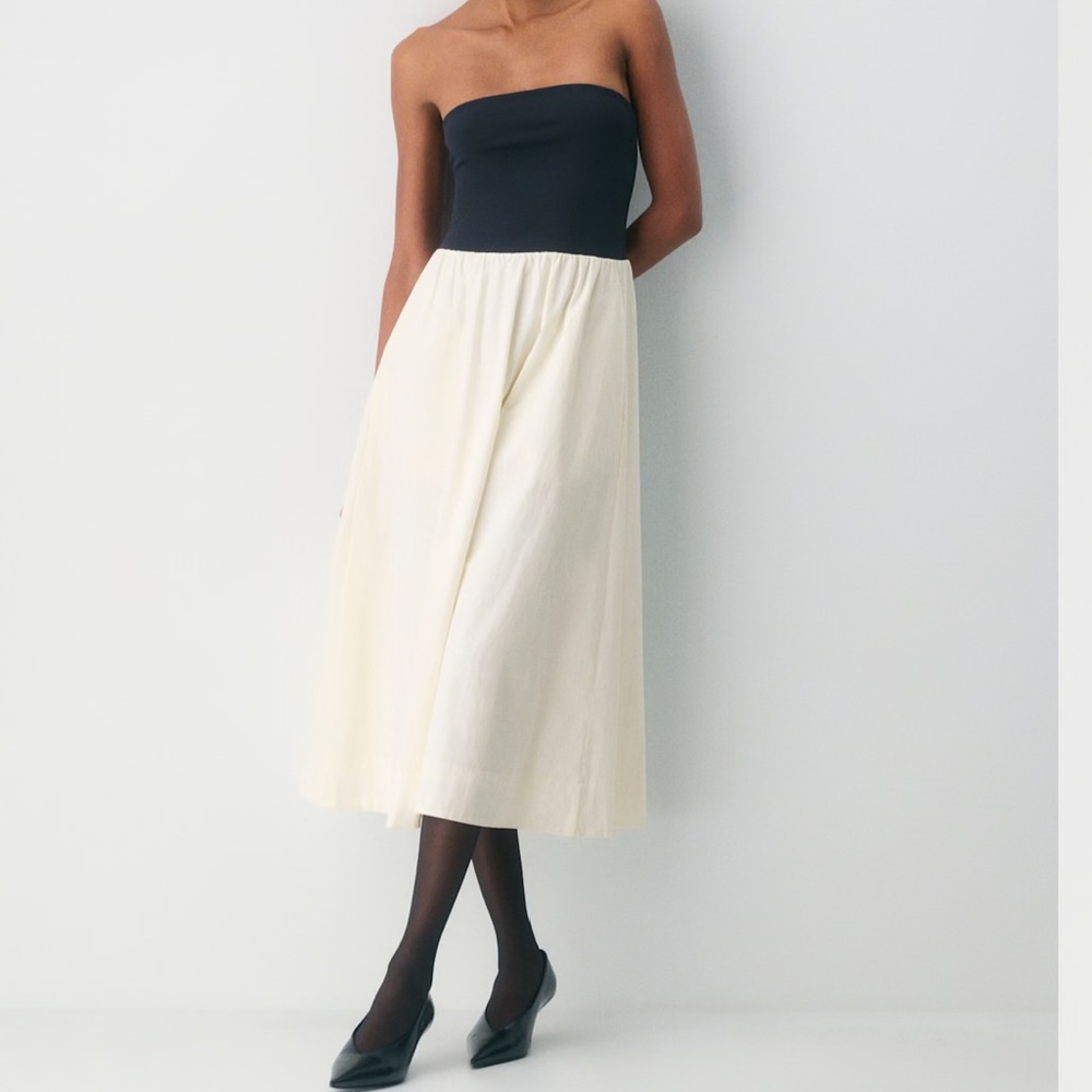 NWT Strapless Black and Cream Midi Dress